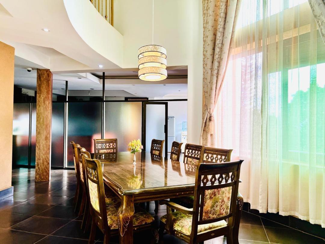 Victoria View Boutique Hotels Kigo Entebbe Exterior foto